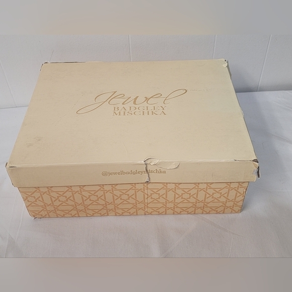 Jewel Badgley Mischka Thamar Crystal Strappy Block Heel Sandal Women's Size 6.5 - Picture 2 of 10